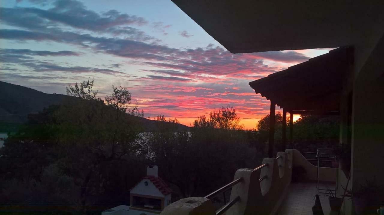 Amazing View Home プラタリア エクステリア 写真